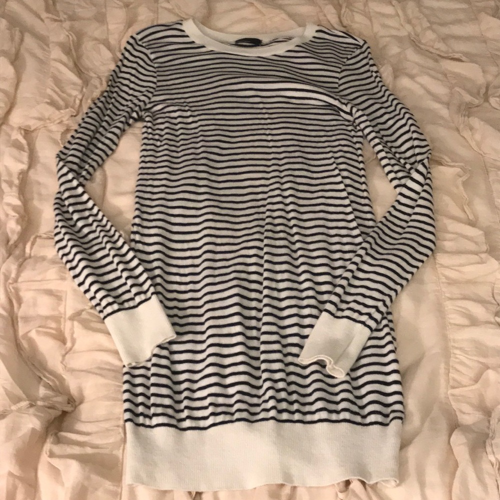 American apparel white and navy sweater tunic